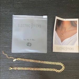 14k gold filled 14-16” choker necklace